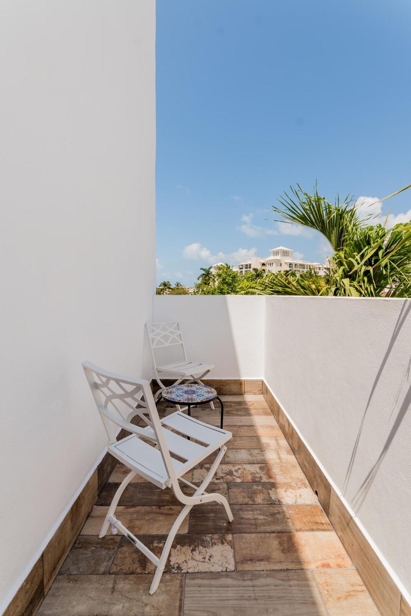 *Casa Aluxes- Guesthouse* Cancún Eksteriør billede