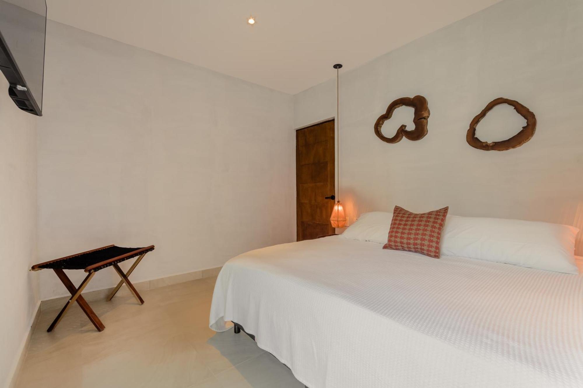 *Casa Aluxes- Guesthouse* Cancún Eksteriør billede