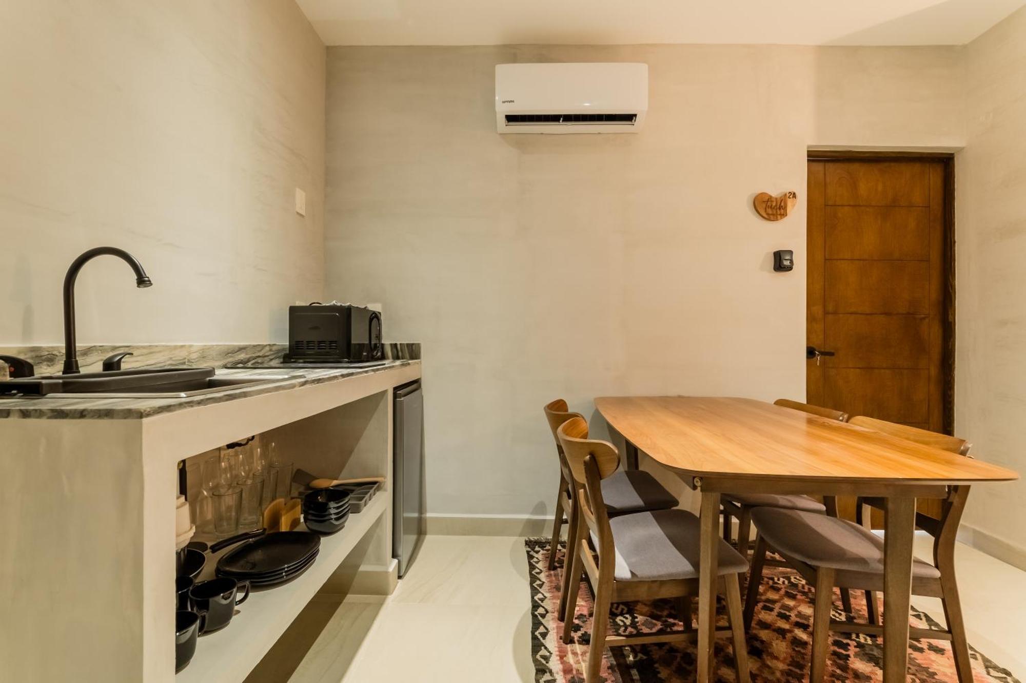 *Casa Aluxes- Guesthouse* Cancún Eksteriør billede