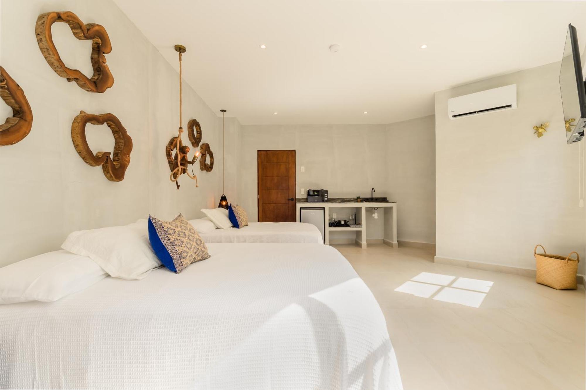 *Casa Aluxes- Guesthouse* Cancún Eksteriør billede