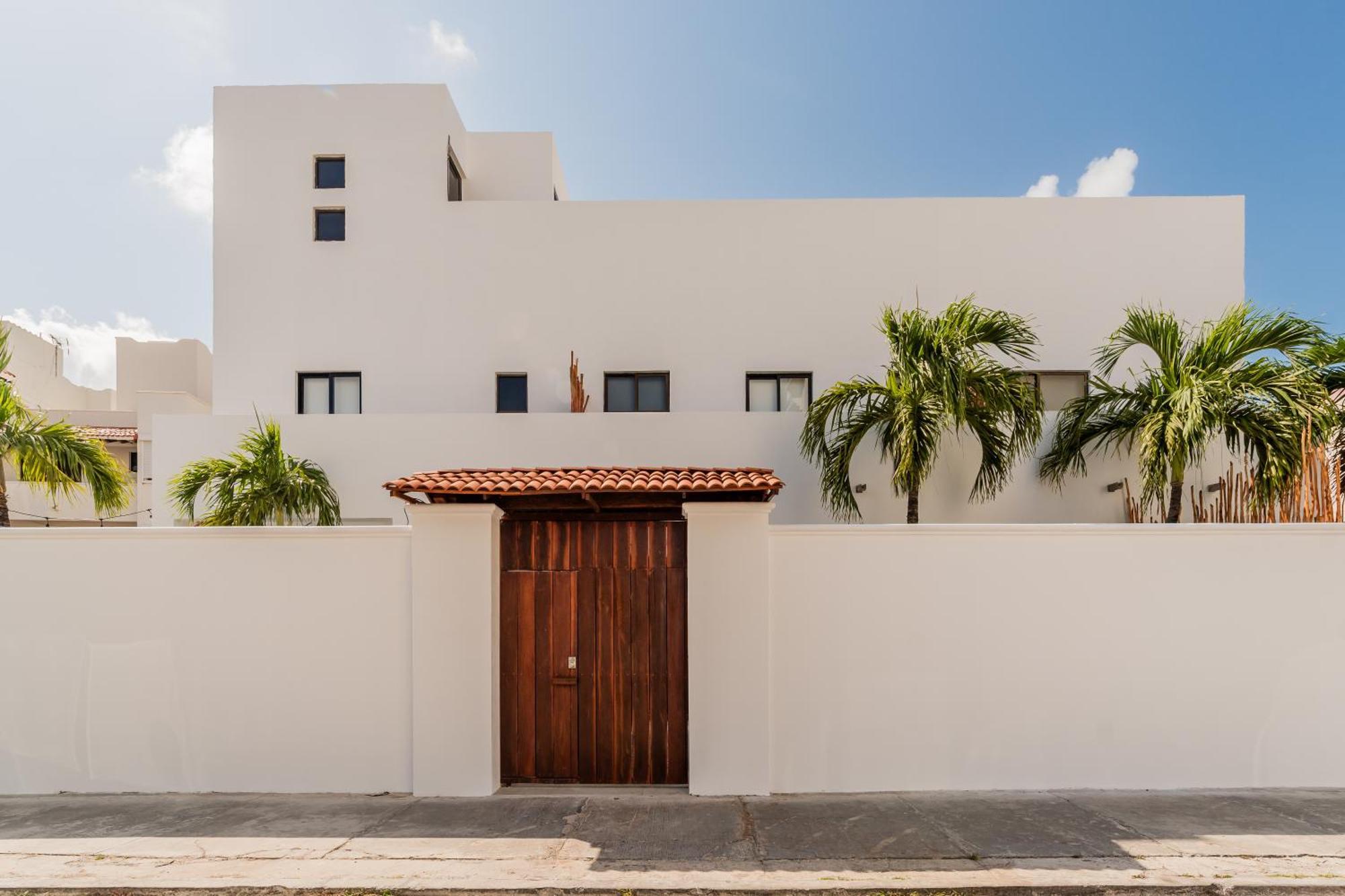 *Casa Aluxes- Guesthouse* Cancún Eksteriør billede