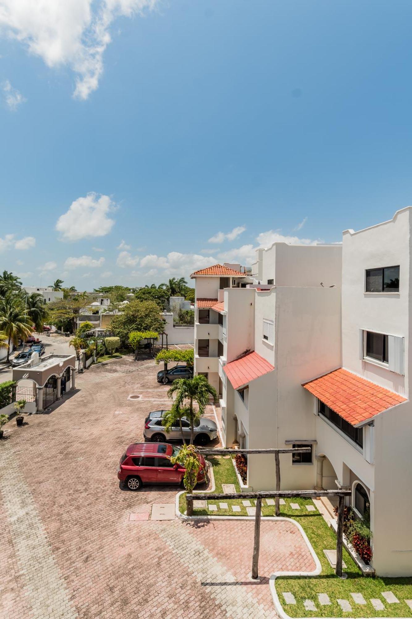 *Casa Aluxes- Guesthouse* Cancún Eksteriør billede